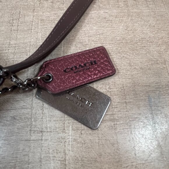 Coach Swagger Swingpack in Metallic Burgundy Pebble Leather - Picture 5 of 9